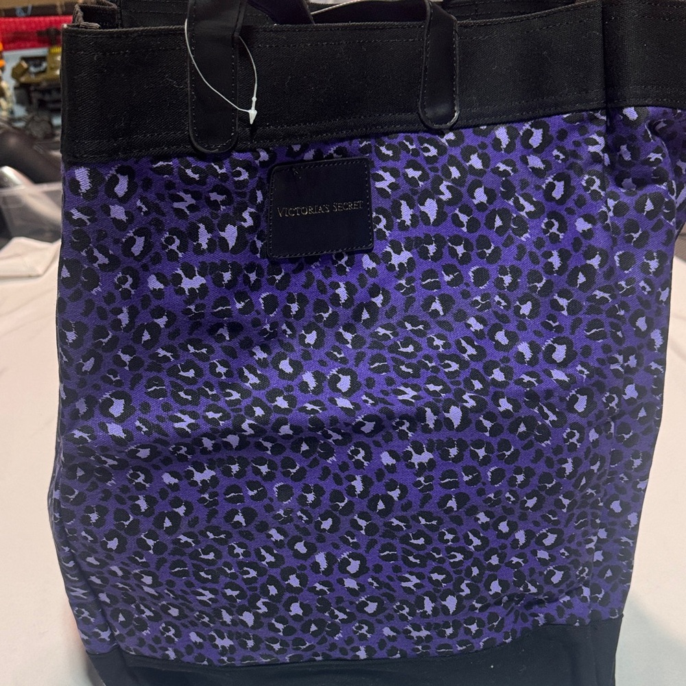 Vintage - Victoria's Secret Black and Purple Leopard Tote
